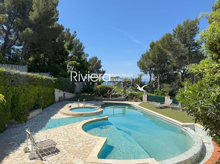 Image No.21-7 Bed House for sale