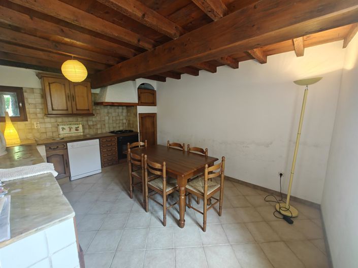 Image No.5-6 Bed House for sale