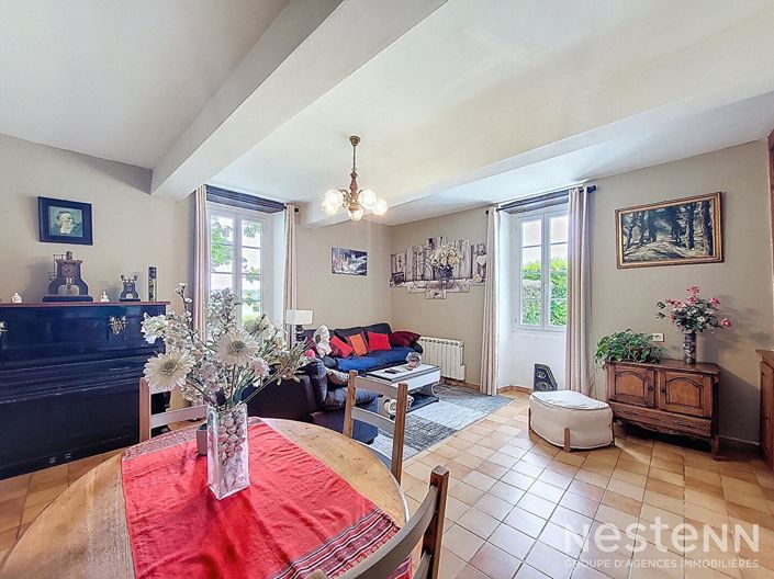 Image No.3-4 Bed House for sale