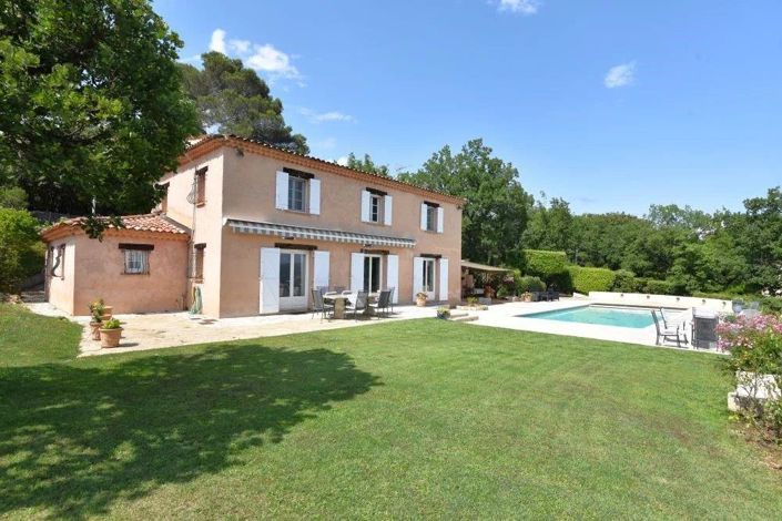 Image No.1-4 Bed House for sale