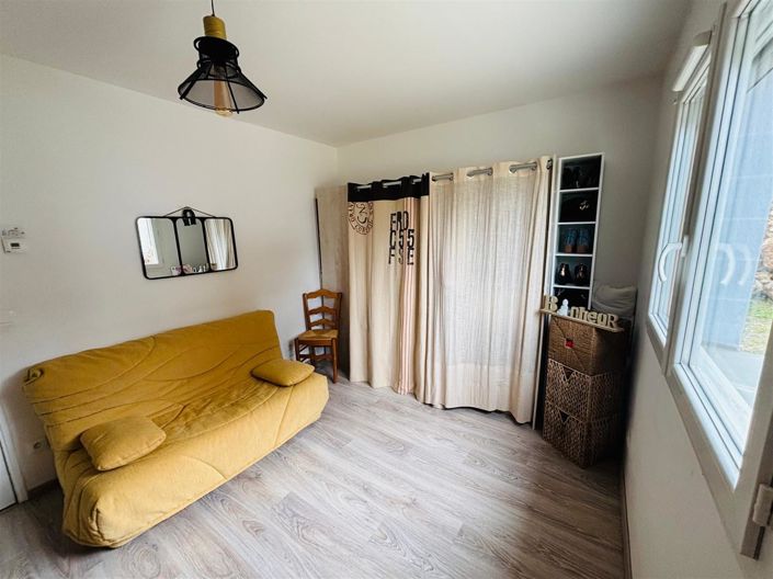 Image No.6-3 Bed House for sale