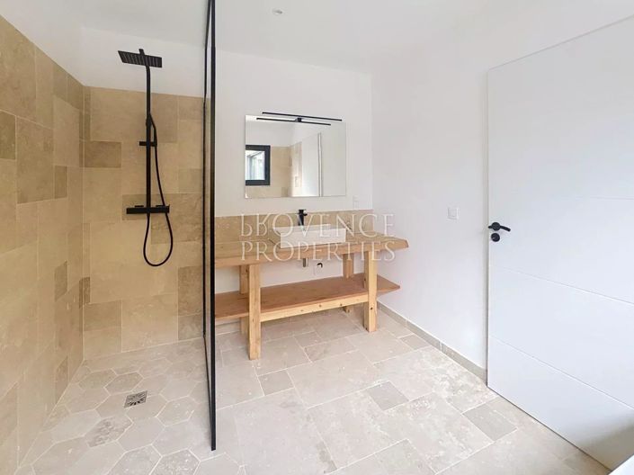 Image No.13-4 Bed House for sale