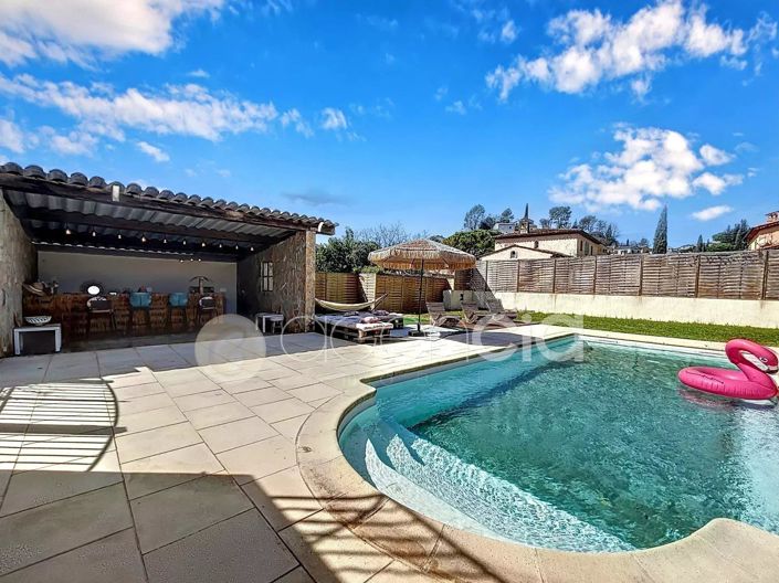 Image No.3-4 Bed House for sale