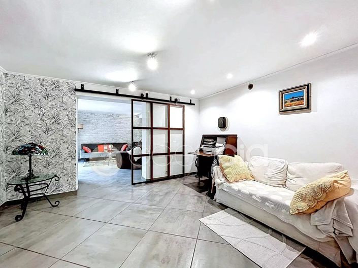 Image No.9-4 Bed House for sale