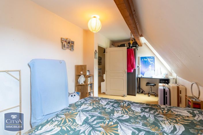 Image No.15-3 Bed House for sale