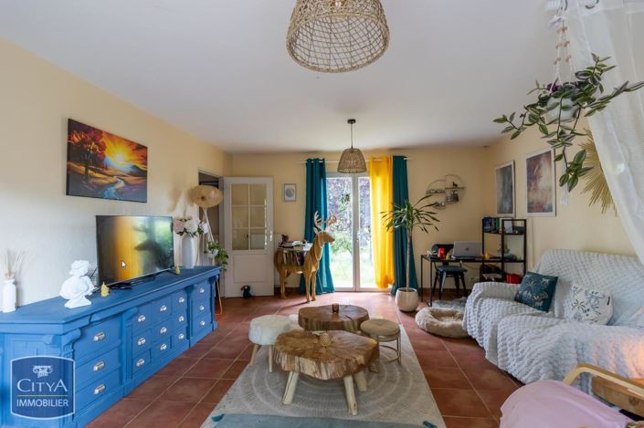 Image No.4-3 Bed House for sale