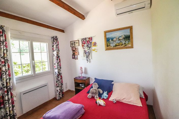 Image No.15-3 Bed House for sale