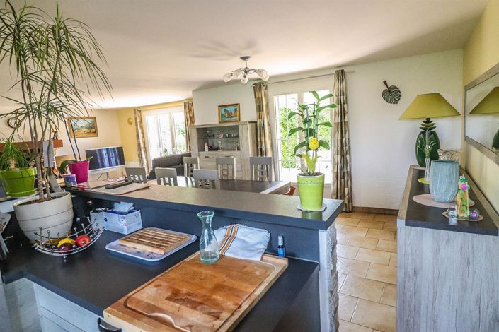 Image No.23-3 Bed House for sale