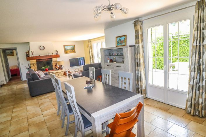 Image No.27-3 Bed House for sale