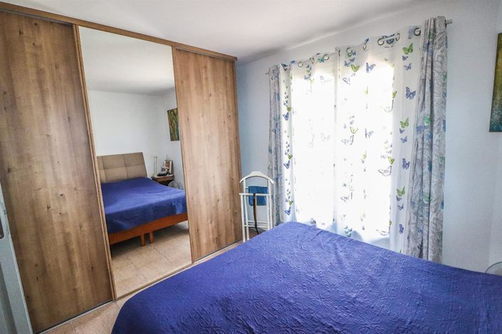 Image No.30-3 Bed House for sale