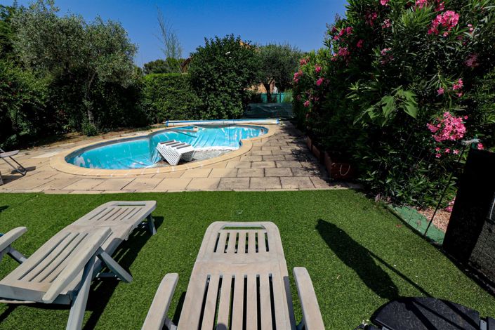 Image No.7-3 Bed House for sale