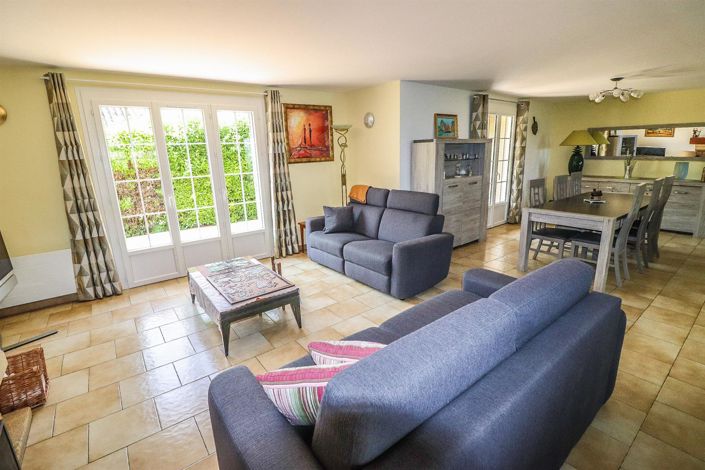 Image No.9-3 Bed House for sale