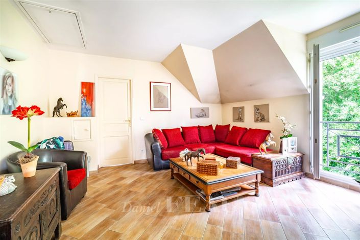 Image No.13-5 Bed House for sale