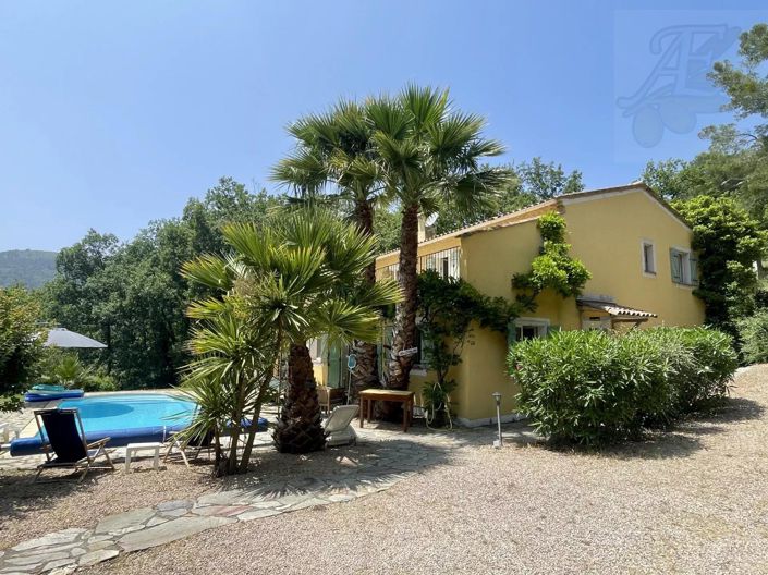 Image No.11-4 Bed House for sale