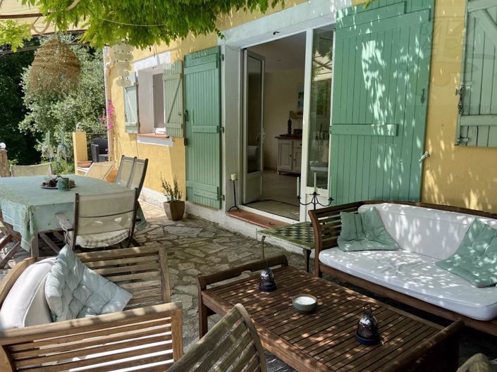 Image No.24-4 Bed House for sale