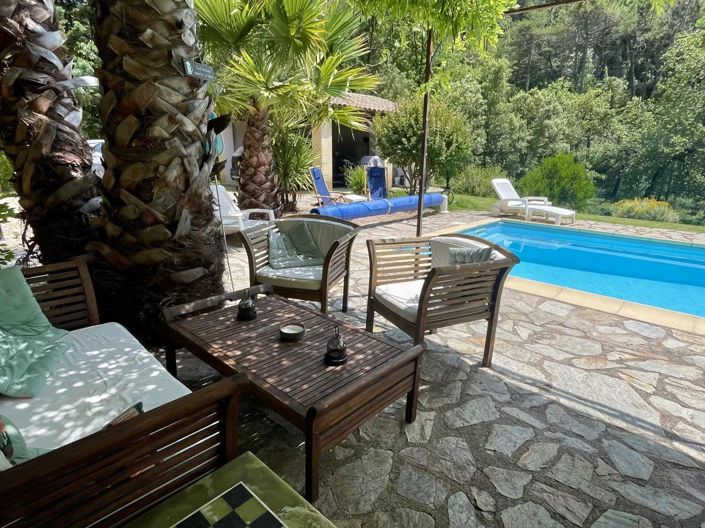 Image No.26-4 Bed House for sale