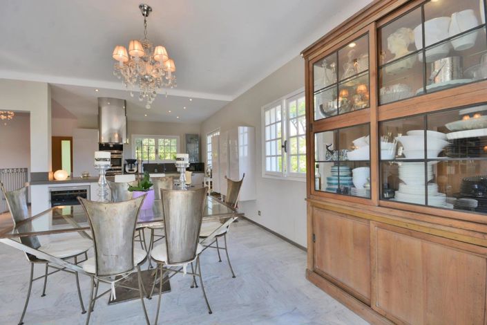 Image No.19-4 Bed House for sale