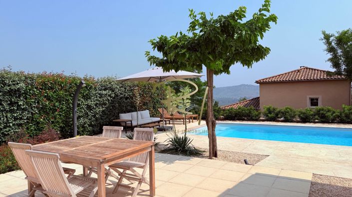 Image No.12-2 Bed House for sale