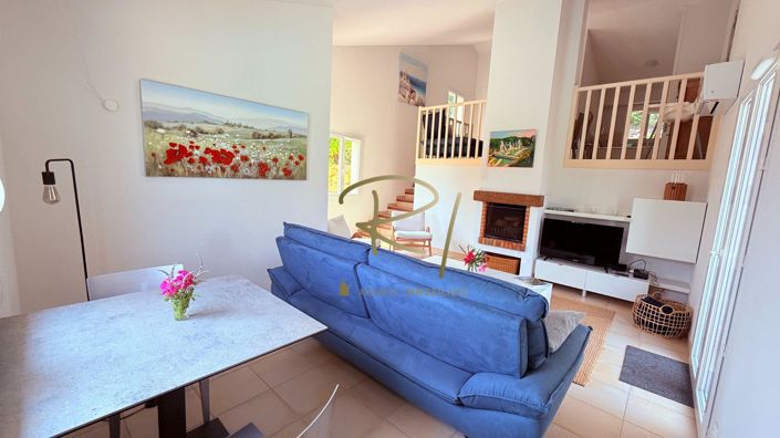 Image No.6-2 Bed House for sale