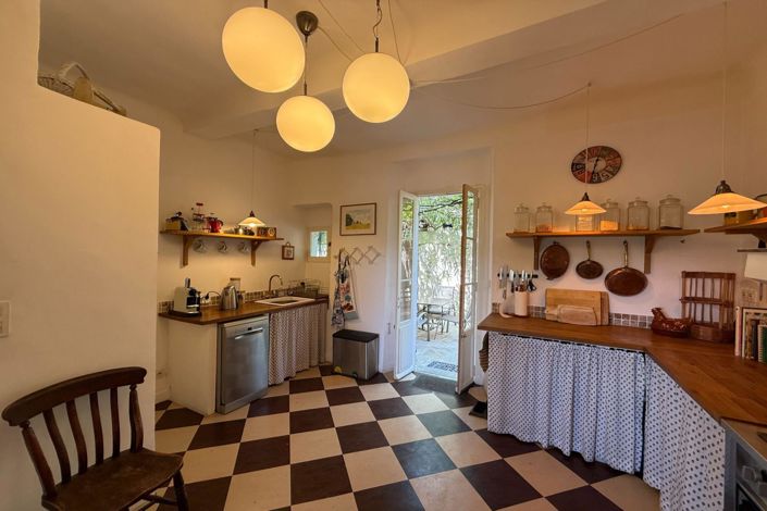 Image No.2-2 Bed Apartment for sale