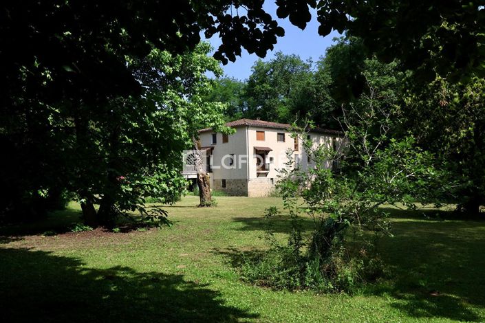 Image No.4-4 Bed House for sale