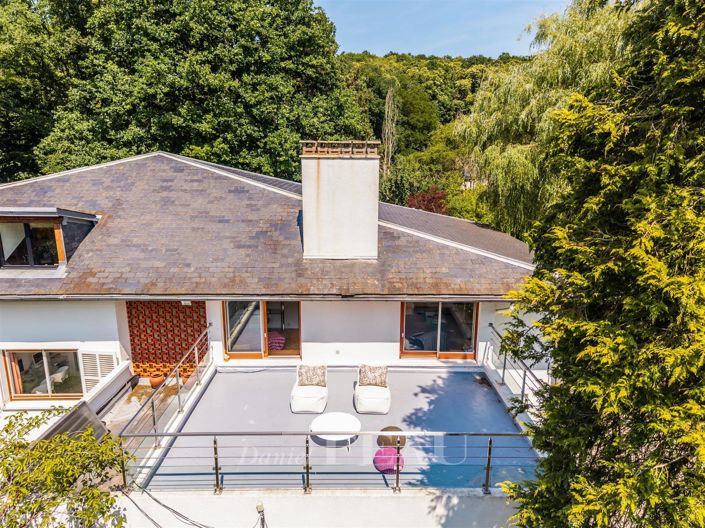 Image No.16-7 Bed House for sale