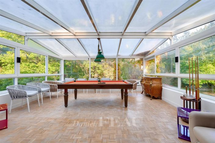 Image No.24-7 Bed House for sale