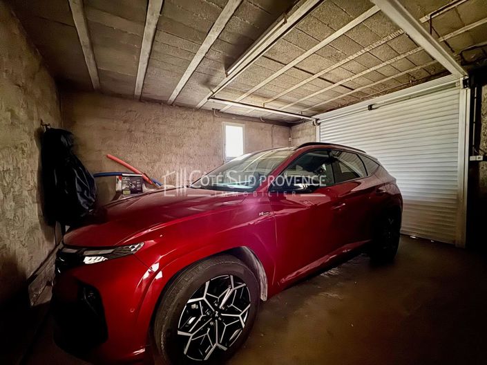 Image No.19-3 Bed House for sale