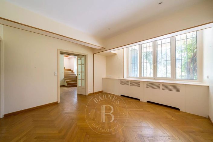 Image No.6-5 Bed Apartment for sale