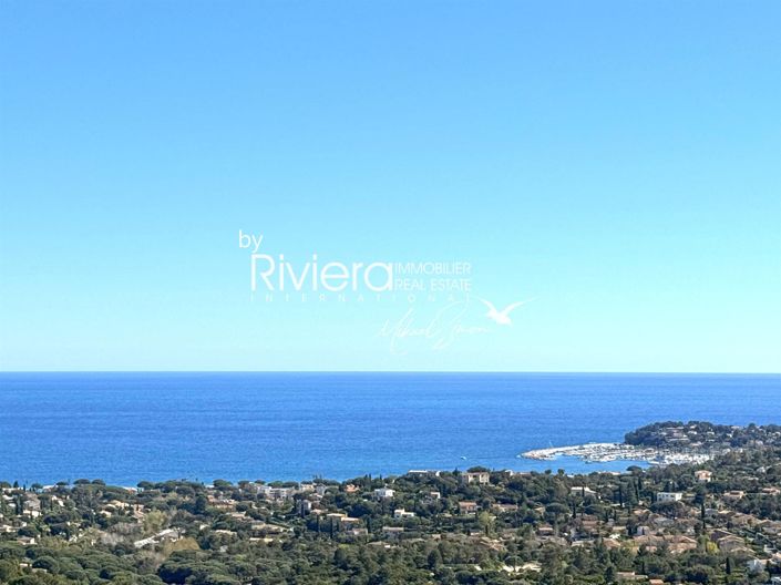 Image No.23-4 Bed House for sale