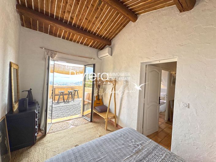 Image No.15-5 Bed House for sale