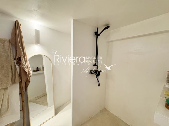 Image No.29-5 Bed House for sale