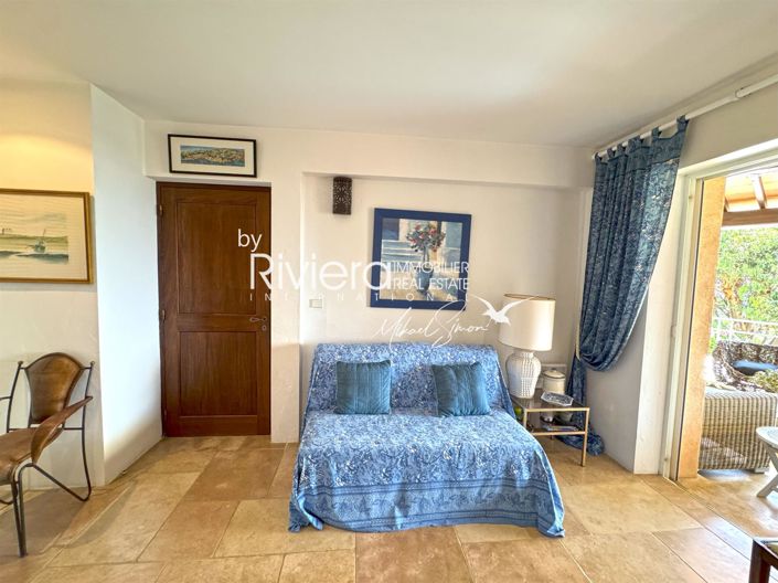 Image No.22-6 Bed House for sale