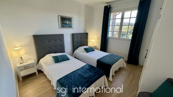 Image No.10-4 Bed House for sale