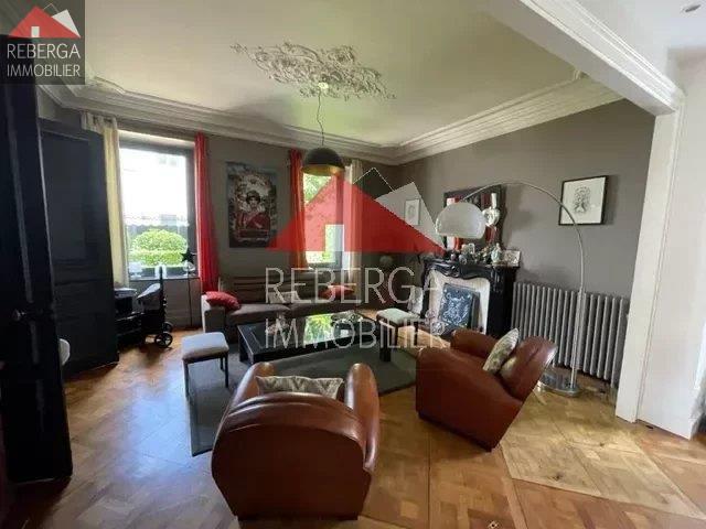 Image No.10-3 Bed House for sale