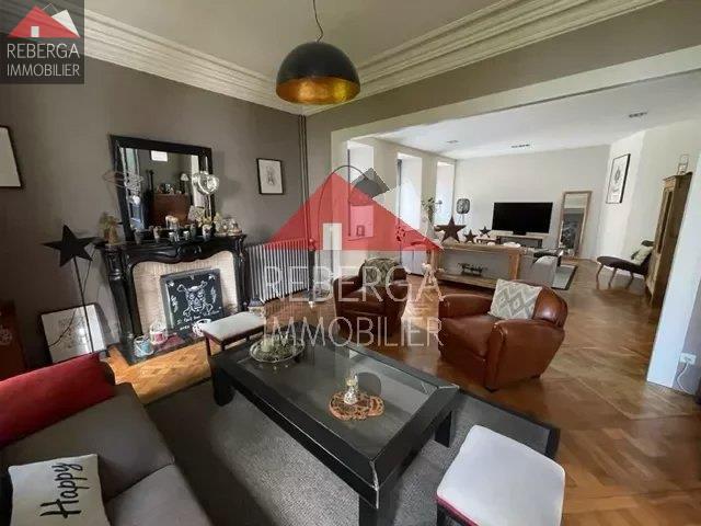 Image No.9-3 Bed House for sale