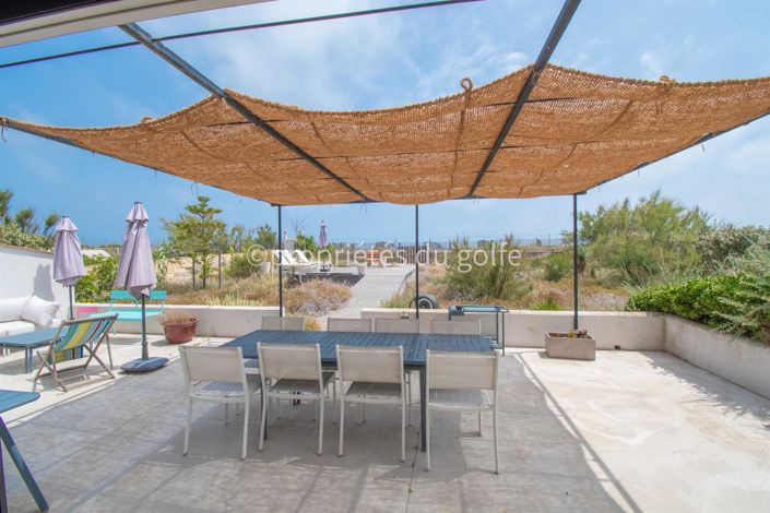 Image No.2-4 Bed House for sale