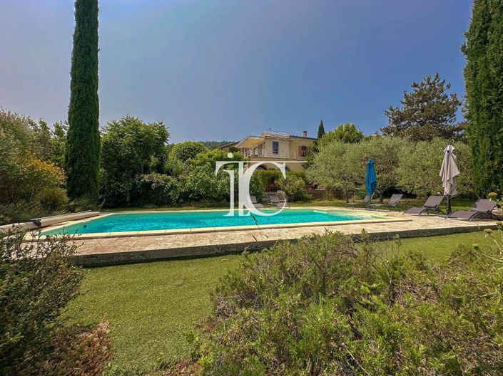 Image No.1-6 Bed House for sale