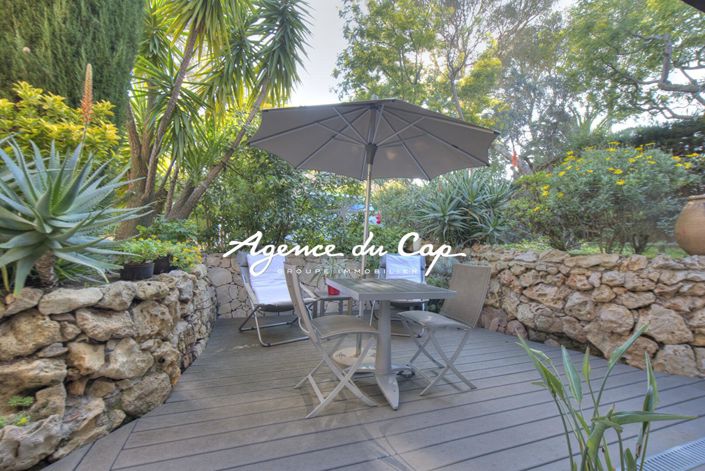 Image No.12-4 Bed House for sale