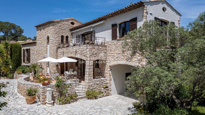 Image No.17-4 Bed House for sale