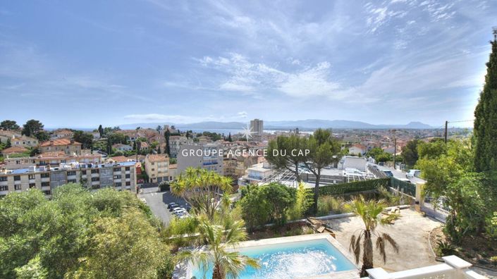 Image No.3-4 Bed House for sale