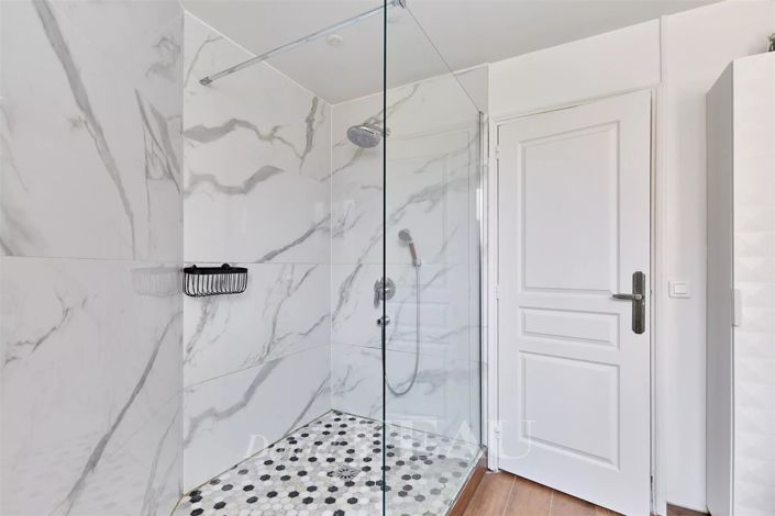 Image No.21-Appartement de 3 chambres à vendre à Paris