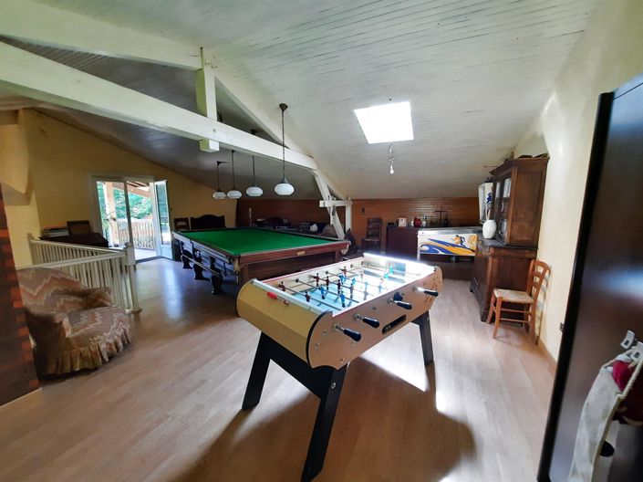 Image No.10-5 Bed House for sale