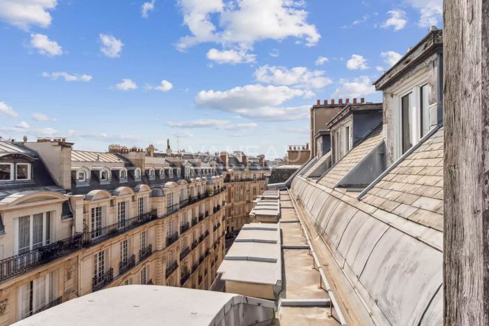 Image No.18-5 Bed Apartment for sale