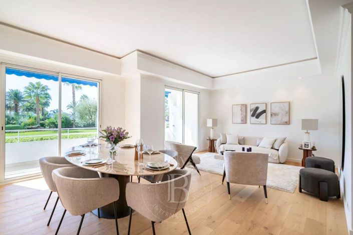 Image No.1-3 Bed Apartment for sale