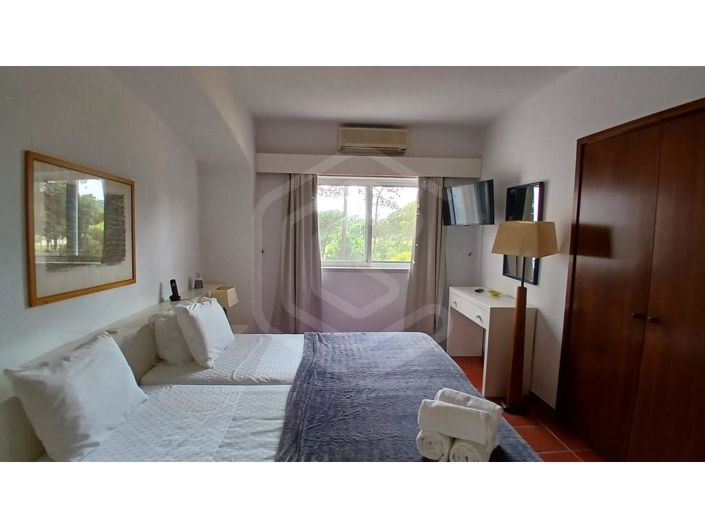 Image No.9-2 Bed House for sale