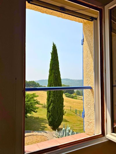 Image No.12-9 Bed House for sale