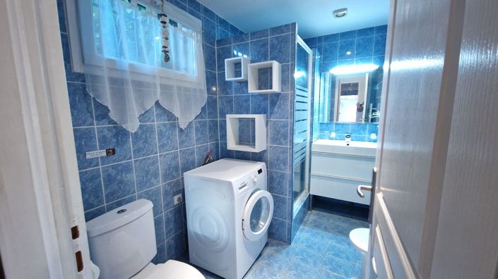 Image No.23-6 Bed House for sale