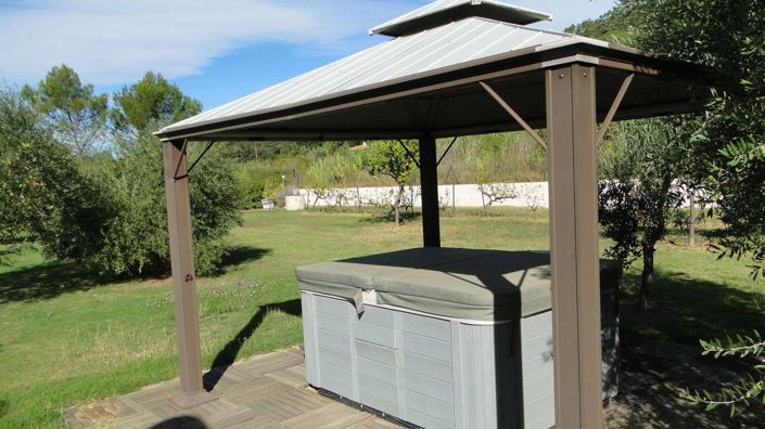 Image No.24-6 Bed House for sale