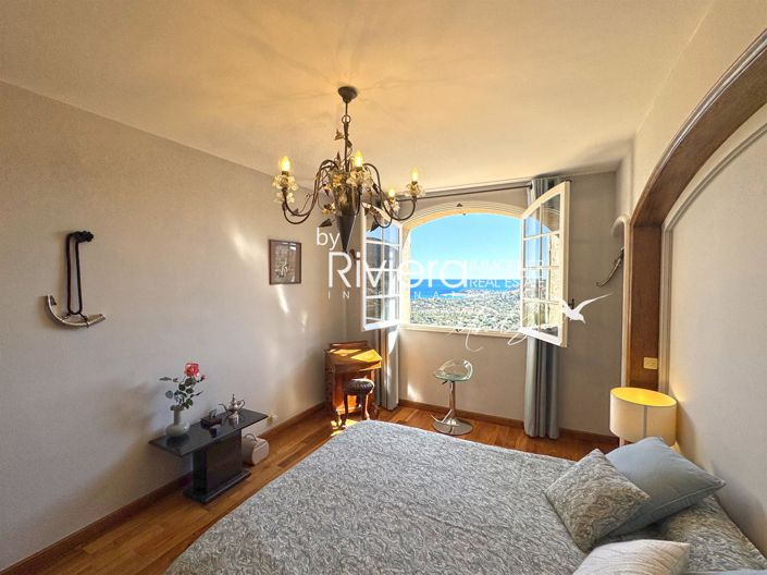 Image No.23-4 Bed House for sale